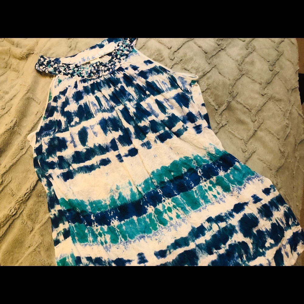Soft, long and flowy summer top